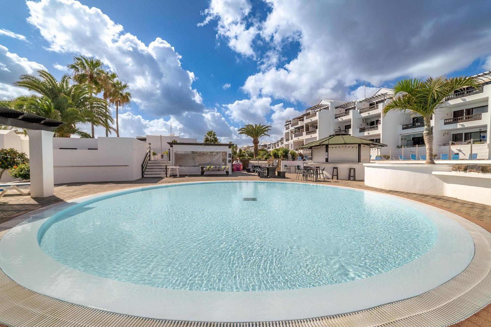 Apartament Playa Bastian 2 Habs 2 Banos Y Super Terraza Costa Teguise Zewnętrze zdjęcie